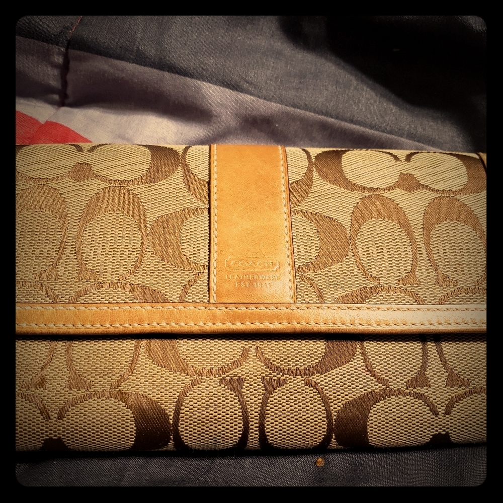 Coach Tan wallet